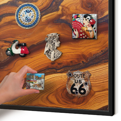Wandbord voor magneten in een zwarte lijst Houten ringen