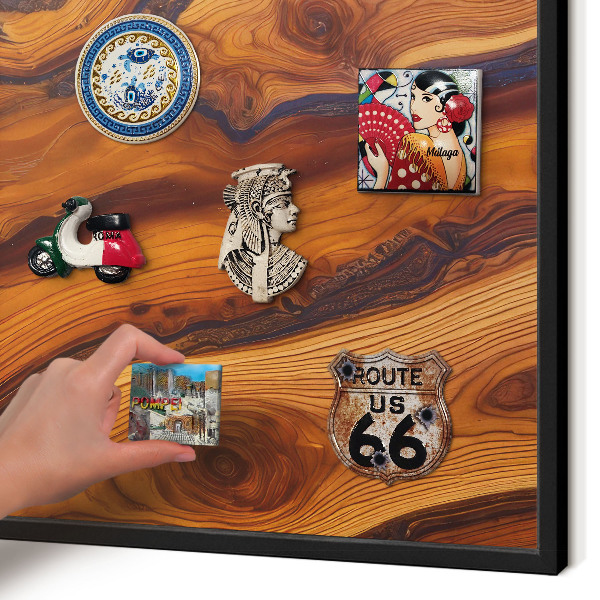 Wandbord voor magneten in een zwarte lijst Houten ringen