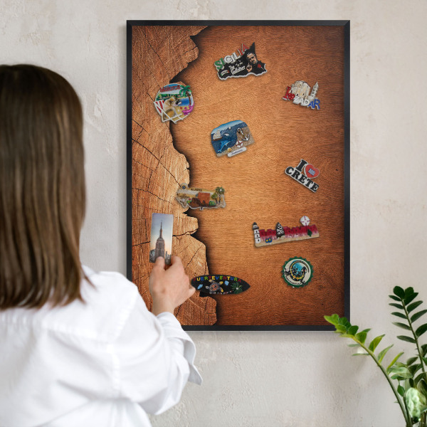 Wandbord voor magneten in een zwarte lijst Houtstructuur