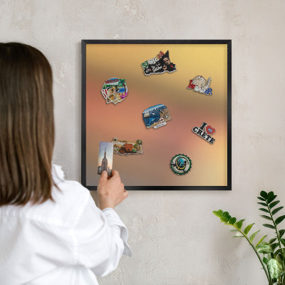Wandbord voor magneten in een zwarte lijst Kleurrijke gloed
