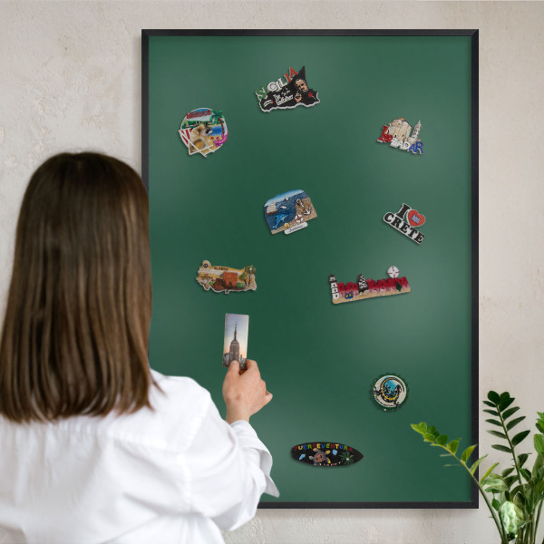 Wandbord voor magneten in een zwarte lijst Flesgroen