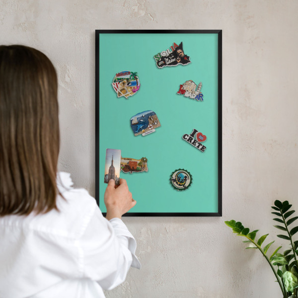Wandbord voor magneten in een zwarte lijst Sterke munt
