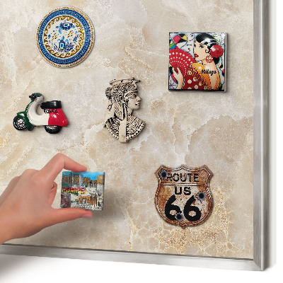 Decoratief metalen magneetbord in een zilveren lijst Crème marmer