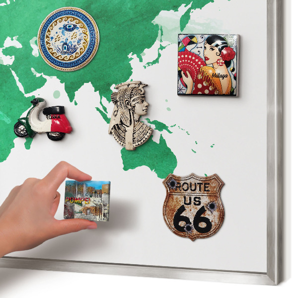 Decoratief metalen magneetbord in een zilveren lijst Groene kaart