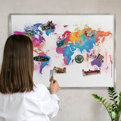Magneetbord voor souvenir magneten met zilveren lijst Kleurenkaart