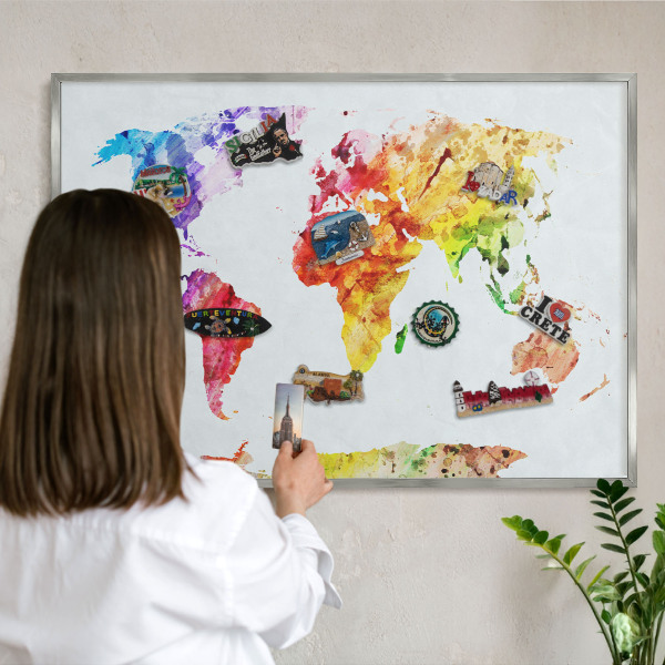 Decoratief metalen magneetbord in een zilveren lijst Kleurenkaart