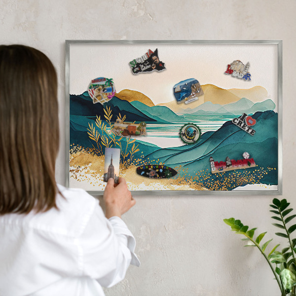 Decoratief metalen magneetbord in een zilveren lijst Een vredig uitzicht