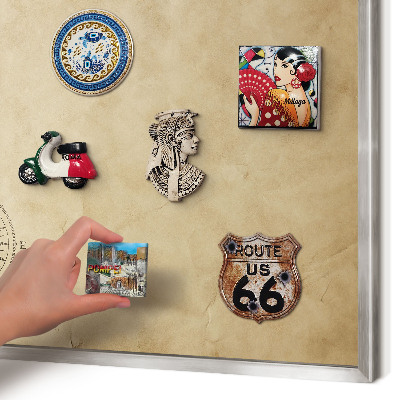 Decoratief metalen magneetbord in een zilveren lijst Windroos