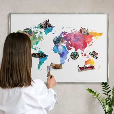 Magneetbord voor souvenir magneten met zilveren lijst Kleurenkaart