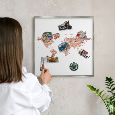 Magneetbord voor souvenir magneten met zilveren lijst Bakstenen plattegrond