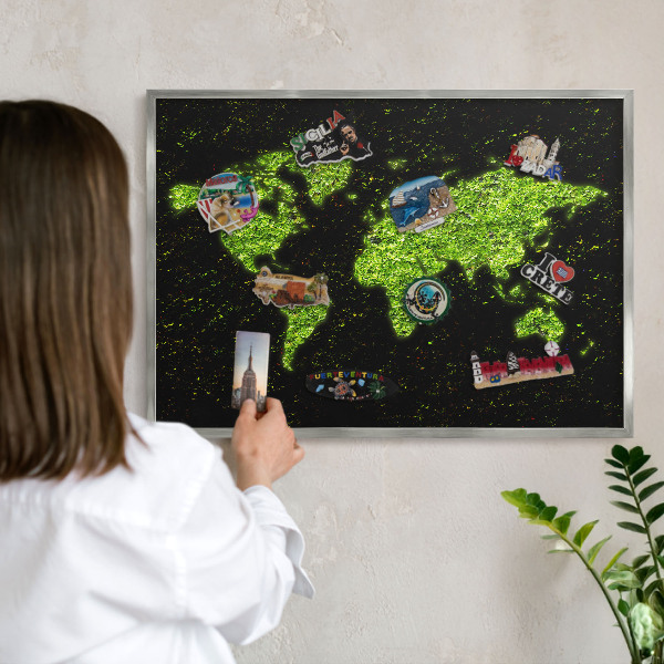 Decoratief metalen magneetbord in een zilveren lijst Groene kaart