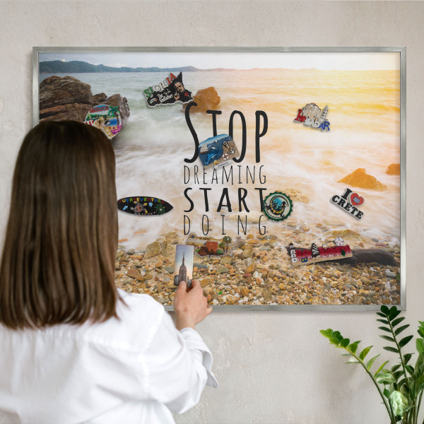 Decoratief metalen magneetbord in een zilveren lijst Kustthema