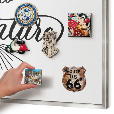 Decoratief metalen magneetbord in een zilveren lijst De ontdekkingsreis