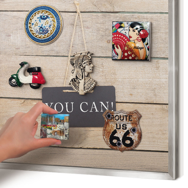 Decoratief metalen magneetbord in een zilveren lijst Motivatie elke dag