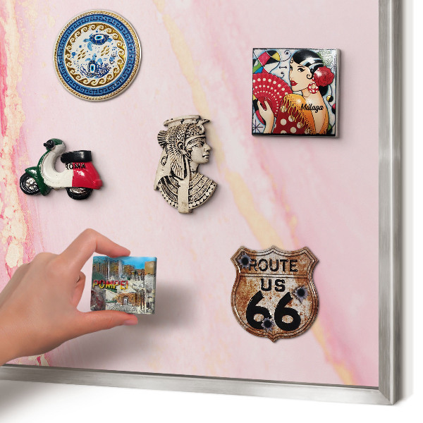 Magneetbord voor souvenir magneten met zilveren lijst Roze elegantie