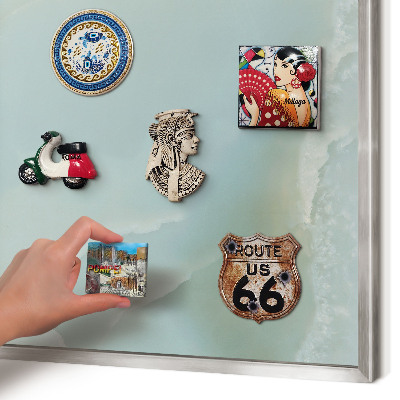 Magneetbord voor souvenir magneten met zilveren lijst Vreedzame harmonie