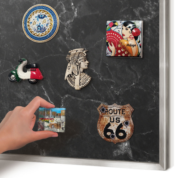 Decoratief metalen magneetbord in een zilveren lijst Zwart marmer
