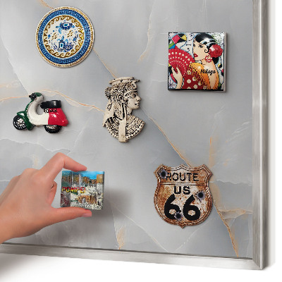 Magneetbord voor souvenir magneten met zilveren lijst Grijze aderen
