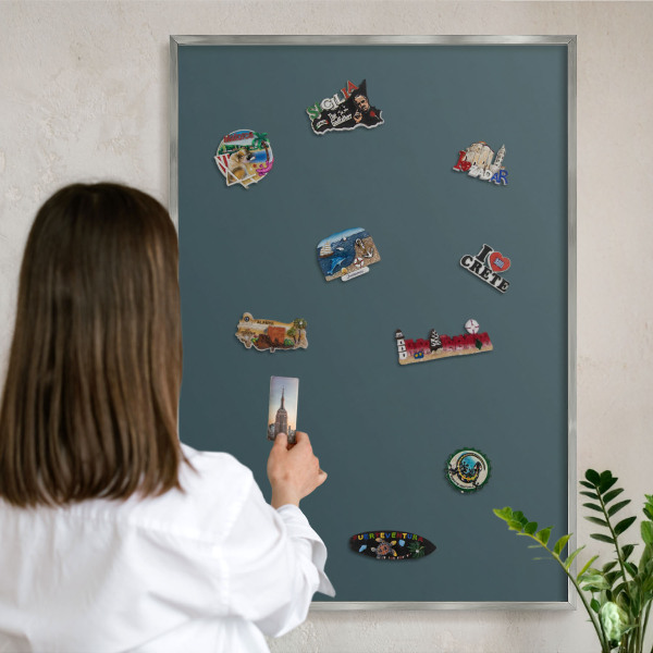Decoratief metalen magneetbord in een zilveren lijst Turkoois
