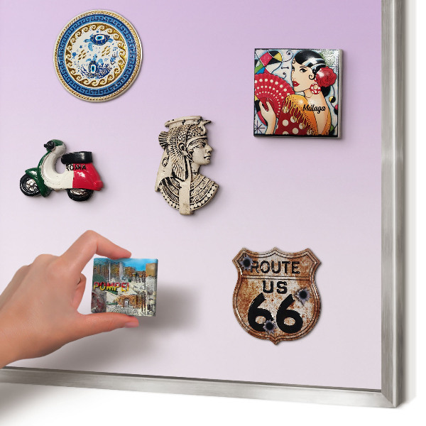 Magneetbord voor souvenir magneten met zilveren lijst Subtiele kleurovergang