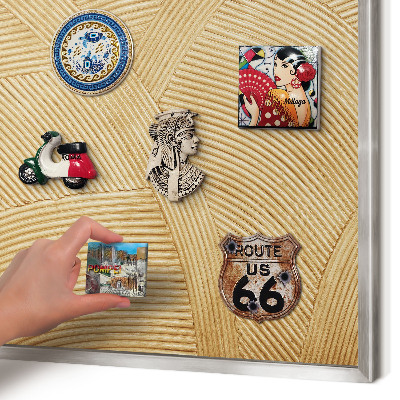 Decoratief metalen magneetbord in een zilveren lijst Structurele lijnen