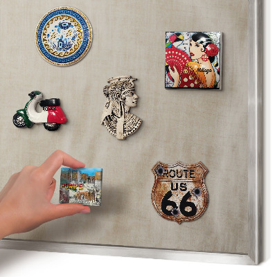 Magneetbord voor souvenir magneten met zilveren lijst Beige rustig