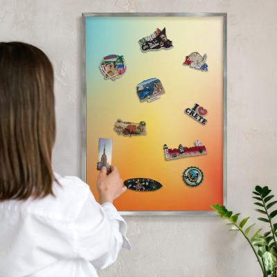 Decoratief metalen magneetbord in een zilveren lijst Kleurovergang