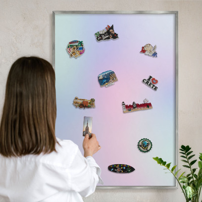 Magneetbord voor souvenir magneten met zilveren lijst Pastelkleurige overgang
