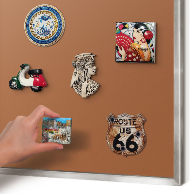 Decoratief metalen magneetbord in een zilveren lijst Donkeroranje