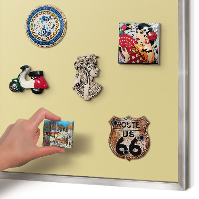 Decoratief metalen magneetbord in een zilveren lijst Beige-geel