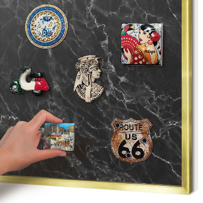 Metalen magneetbord met lijst in het goud Zwart marmer