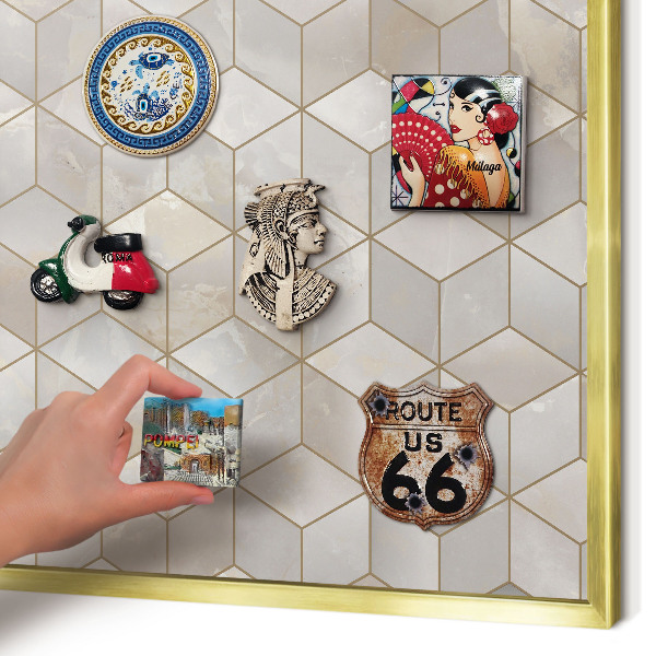 Magnetisch bord voor reismagneten met gouden lijst Kubieke achtergrond