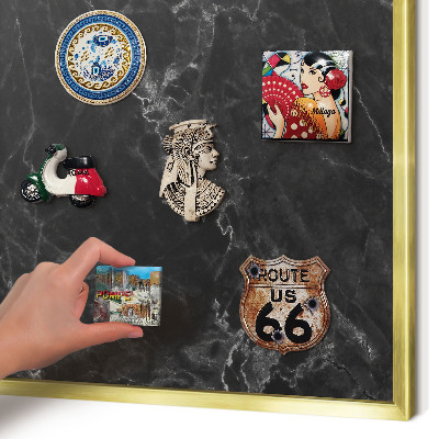 Metalen magneetbord met lijst in het goud Marmeren elegantie