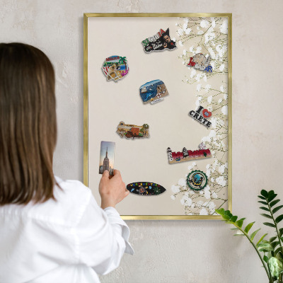 Metalen magneetbord met lijst in het goud Subtiele natuur
