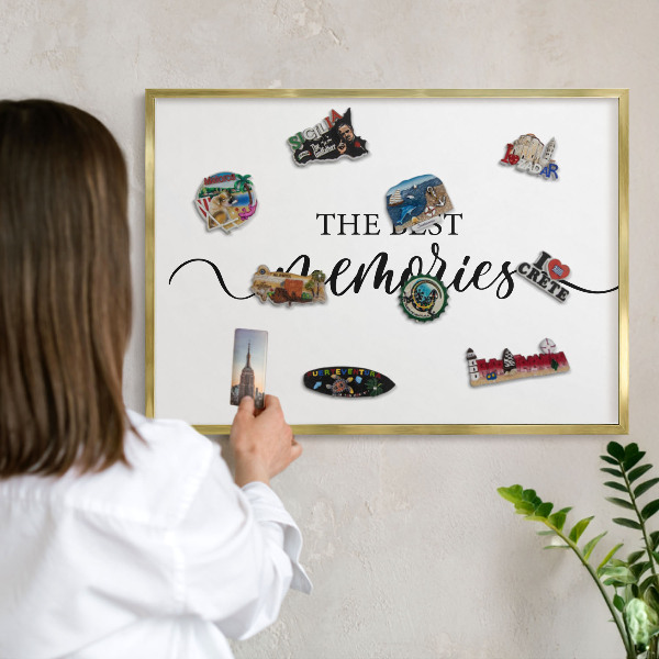 Metalen magneetbord met lijst in het goud Inspirerende herinneringen