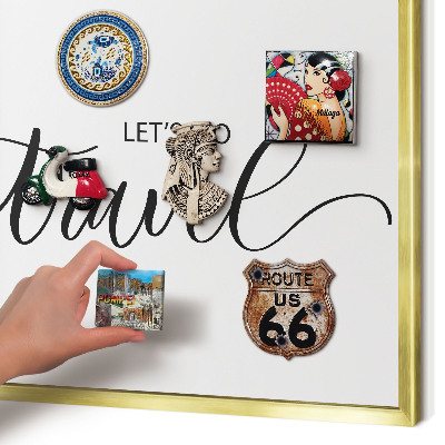 Metalen magneetbord met lijst in het goud Laten we samen op reis gaan