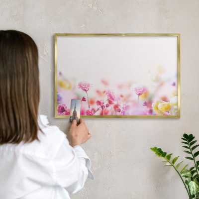 Metalen magneetbord met lijst in het goud Pastelkleurige bloemen