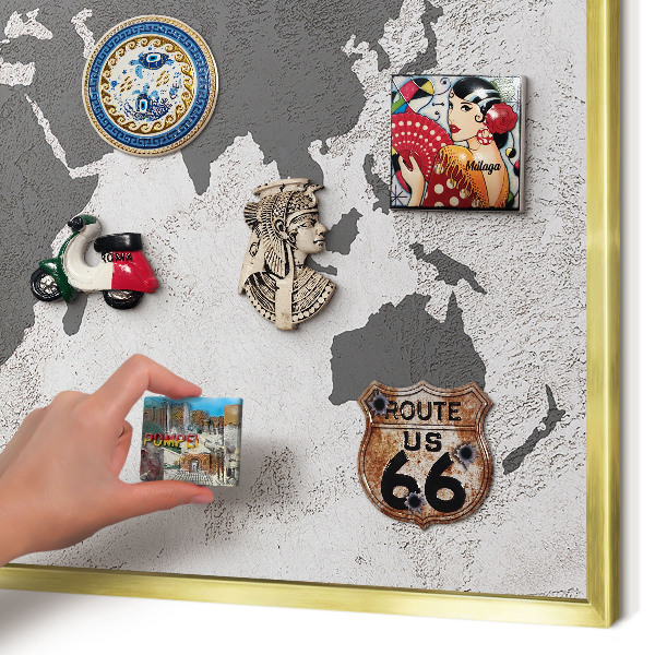 Magnetisch bord voor reismagneten met gouden lijst Wereldkaart