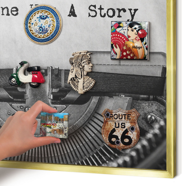 Metalen magneetbord met lijst in het goud Vintage machine
