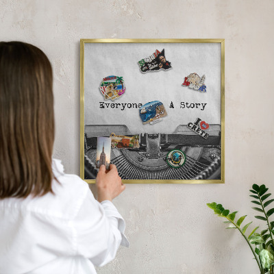 Metalen magneetbord met lijst in het goud Vintage machine