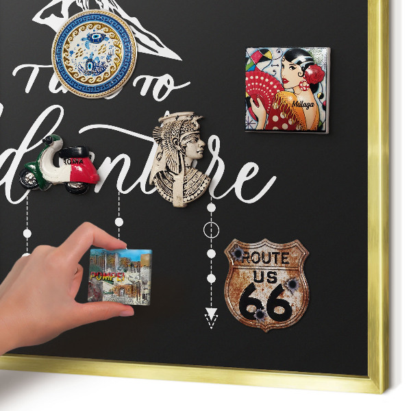 Metalen magneetbord met lijst in het goud Avontuur wacht.
