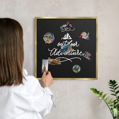 Metalen magneetbord met lijst in het goud Buitenavontuur