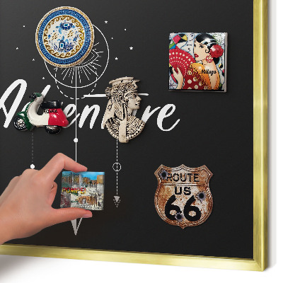 Metalen magneetbord met lijst in het goud Avontuur wacht.