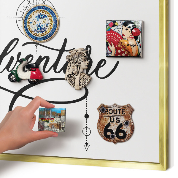 Magnetisch bord voor reismagneten met gouden lijst Typografisch avontuur