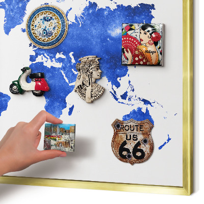 Metalen magneetbord met lijst in het goud Wereldkaart