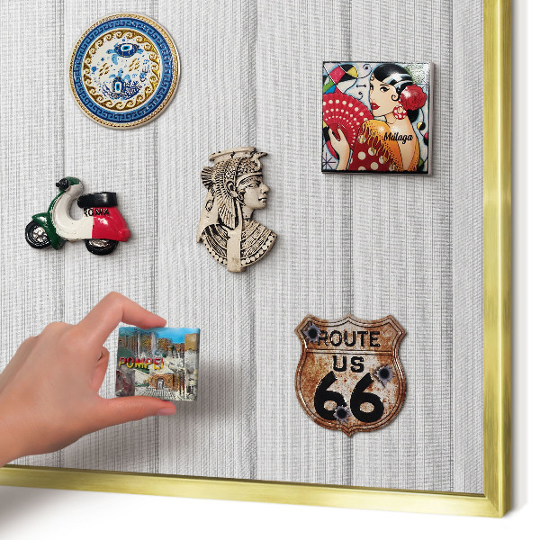 Metalen magneetbord met lijst in het goud Minimalistische strepen