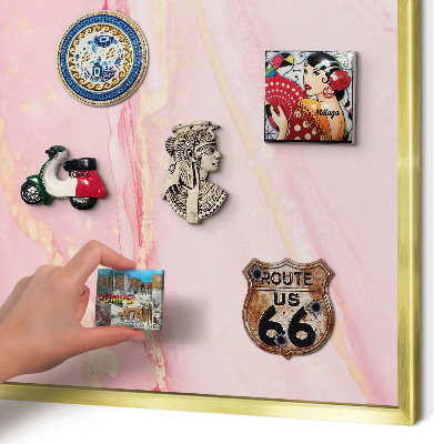 Metalen magneetbord met lijst in het goud Roze elegantie