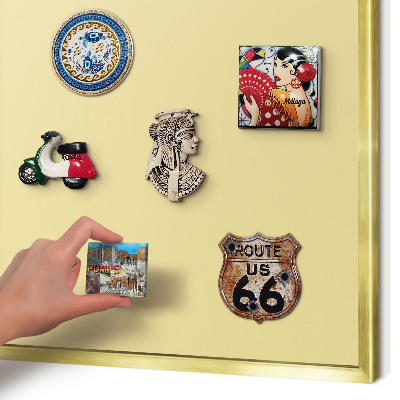 Magnetisch bord voor reismagneten met gouden lijst Crèmegeel