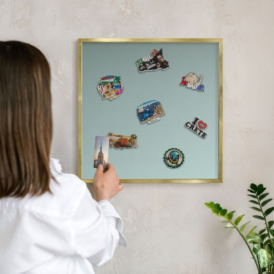 Metalen magneetbord met lijst in het goud Turkooizen kleurovergang