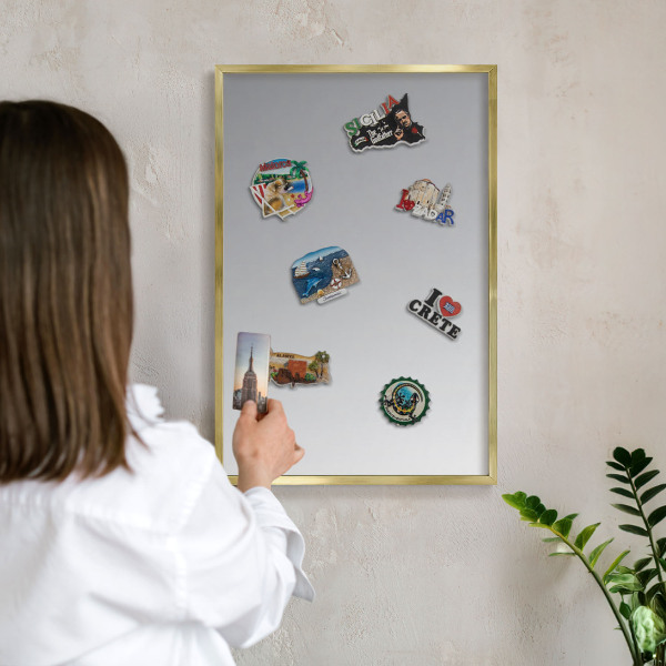 Metalen magneetbord met lijst in het goud Grijze gradiënt